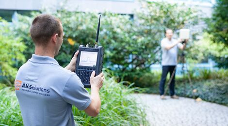 Wireless transmission range measurements